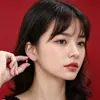 Abrazaderas para Orejas Nudadas para Mujer Estilo Frío Simple Ins Pendientes de Zirconia Temperamento Diseño de Nicho Pendientes Nudo Otoño e Invierno Viaje
