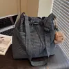 Bolso Cubo Transfronterizo para Mujer 2025 Nueva Moda Bolso Cruzado Simple y Elegante Cierre de Cordón Para Viajes Diarios Gran Capacidad Bolso Cubo