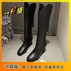 Botas de Caballero con Cremallera Trasera Estilo Popular de Moda Adelgazantes Moda Versátiles Botas de Chimenea Nueva Tendencia de Moda Otoño Invierno 2025