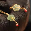 Abanico Flor de Ciruelo Linglong Frijol Rojo Acacia Chapado en Oro Collar Wada Sapa Estilo Clásico Colgante Vintage Elegante Estilo Femenino