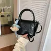 Bolso de Moda Transfronterizo Bolso Pequeño para Mujer Otoño 2026 Nuevo Exquisito Bolso Cruzado Casual Versátil para el Trabajo Bolso de Hombro Único