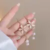 Pendientes de Flor Nueva de 25 Años Pendientes Largos con Borla de Perla Mismo Estilo que las Celebridades de Internet Japonesas y Coreanas Gancho de Oreja Femenino Clip para Oreja