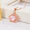 Venta Caliente Moda Hibisco de Madagascar Colgante de Cristal Chapado en Platino Corona de Temperamento Real Colgante de Diamante en Forma de Corazón