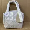 Bolso Original Japonés Acolchado Geométrico de Diamantes Nuevo Bolso de Hombro Cuadrado Grande en Forma de Diamante Estilo Commuter para Mujer