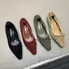 Zapatos planos retro delicados 2026, punta poco profunda, suela blanda, versátiles para el trabajo, de aspecto de hada, elegantes bailarinas