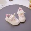 Sapatos infantis fofos de desenho animado para meninos, sapatos infantis de primavera e outono para meninas, tênis brancos casuais de couro respirável
