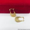 Estilo de luxo leve cobre banhado a ouro oco saco forma moda all-match elegante simples corte design sentido Internet celebridade orelha fivela