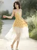 Vestido Floral Francês com Alças Finas Verão Renda Patchwork Irregular Camadas Vestido de Comprimento Médio Vestido Floral com Alças Finas