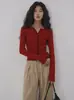 Cárdigan de Punto Retro Otoñal Nuevo Eighthmoh con Borde Contrastante Rojo para Mujer, Corte Delgado, Estilo Corto, Mangas Largas