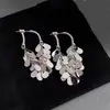 Pendientes Metálicos con Borlas Nuevos y de Moda 2026, Pendientes Largos de Lujo Ligero y Gama Alta, Pendientes Femeninos al por Mayor