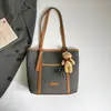 Bolsa feminina de grande capacidade transfronteiriça, nova coleção outono 2026, versátil, moda, ombro único, tendência, para o trabalho, retrô, casual, bolsa tote