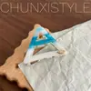 Pinza de Agarre Triángulo Rayas Ácido Acético Estilo Coreano Etiqueta Dorada YD Pinza de Tiburón para Recoger Cabello a la Mitad Tocado de Alta Calidad Personalizado
