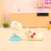 El museo meteorológico de Meow Star, en su formato de caja sorpresa, presenta una variedad de adorables muñecos de gatos, exhibidos en la tienda, y ofrece considerados regalos cotidianos para ocasiones especiales.