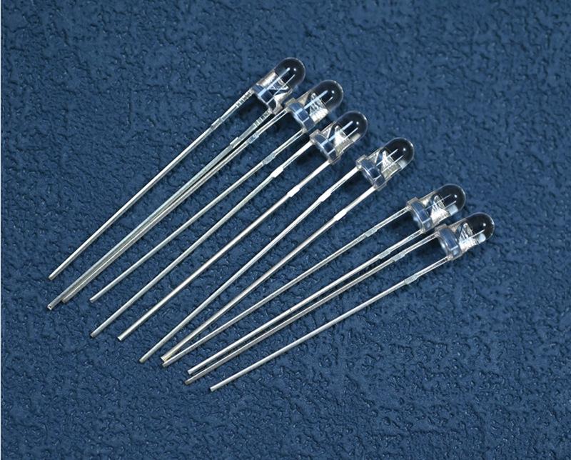 浙江3mm圆头无色透明绿色发光二极管f3灯珠超高亮款翠绿光led指示灯珠生产厂家