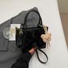 Bolso pequeño portátil popular de este año para mujer 2025 nuevo popular bolso de cubo transfronterizo bolso de hombro bandolera para ir al trabajo