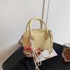 Bolsa de Mão Quadrada Pequena de Luxo Transfronteiriça Nova Moda Primavera Versátil Bolsa de Ombro Tendência Casual Bolsa Transversal
