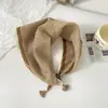 Pañuelo pequeño cuadrado de algodón y lino con borlas de 58 cm Protector de cuello Bufanda suave Pañuelo decorativo para la cabeza Pañuelo floral Retro Pequeño Fresco