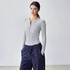 Camisa Henley Outono e Inverno Feminina Roupa de Yoga Manga Longa Slim Sportswear Roupa Fitness Pilates Treinamento Base Slimming Look Top