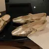 Moda Verão Novo Francês Tamanho Pequeno Aumento de Altura Prata Boca Rasa Sapatos de Salto Único Feminino Sapatos Mary Jane de Uma Tira Sapatos Pequenos de Couro