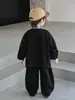 Conjunto de Primavera y Otoño para Niños Estilo Coreano Conjunto Casual Elegante de Tres Piezas para Niños Pequeños con un Look Genial y Moderno