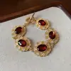 Set de pendientes redondos y collar vintage, cadena para la clavícula estilo palacio retro, joyería de lujo ligero de alta gama para mujer