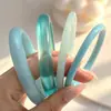 Pulseiras Exageradas de Resina Acrílica Estilo Europeu e Americano Cruzado Estilo Coreano, Modernas e Únicas com Sensação de Alto Padrão, Acessórios Manuais de Nicho Atacado
