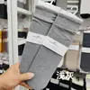 Meias de Cor Lisa Infantis Primavera e Outono Tendência Casual Meias Esportivas de Borracha Meias de Algodão Absorventes de Suor Respiráveis Anti-Pilling