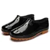 Zapatos de lluvia impermeables de caña baja para hombre, sitio de construcción, protección laboral, zapatos de plástico para lluvia, suela de tendón de res para trabajo, zapatos de goma negra, venta al por mayor