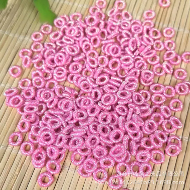 粉红色金银线圈