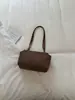 Bolsa de Ombro Estilo Coreano Nicho Feminina Nova de Alta Qualidade Versátil para o Dia a Dia Bolsa de Mão Bolsa de Ombro Única para Uso Externo