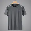 2026 Verão Novo High-End Malha Seda de Gelo Fina Manga Curta Tamanho Grande Esportiva Secagem Rápida Camiseta Gola Redonda Camiseta Masculina