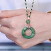 Colar Pingente Fivela de Segurança Calcedônia Verde Gelo Imitação Nova Pingente de Jade para Homens e Mulheres Pingente para Suéter Presente