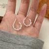 Aretes Geométricos Torcidos de Plata Esterlina S925 Chiheng para Mujer, Nicho de Moda de Lujo Ligero, Aretes Frescos y Exquisitos