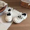 Zapatos de Princesa con Lunares y Lazo de Encaje para Niñas, Nuevo Estilo Primavera y Otoño 2026, Zapatos de Cuero Versátiles Poco Profundos con Perlas para Niñas Pequeñas