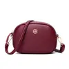 Bolsas para Mujer 2026 Estilo Nuevo Simple y de Moda Bolso para Mamá de Mediana Edad Bolso Pequeño de Hombro Bolso Cruzado Mini Versátil Venta al por Mayor