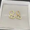 Nuevos Pendientes Chanel Collar de Familia Antigua Pulsera TB Pendientes CD Dior Réplica con Etiquetas Versión Alta Venta al por Mayor de Fábrica