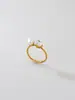 J08 Directo del fabricante: Anillo diario de perla y diamante en forma de gota, banda delgada, anillo de acero inoxidable para uso diario