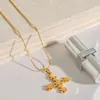Diseño silencioso sentido collar con colgante de flor de diamante y cruz de acero inoxidable chapado en oro de 18 quilates joyería de acero inoxidable venta al por mayor