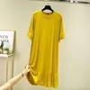 Novo Vestido de Verão Estilo Coreano 2024 para Mulheres, Comprimento Médio, Soltinho e Versátil, Manga Curta, Gola Redonda, Camisola, Saia de Cor Sólida para Mulheres