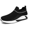 Zapatos Casuales de Moda Estilo Coreano para Hombre, Mocasines Ligeros y Transpirables Slip-On, Zapatos de Punto Volador de Talla Grande Transfronterizos, Zapatos de Papá