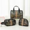 Nova Bolsa de Malha para Lavar, Maquiagem, Bolsa de Armazenamento para Viagem, Bolsa Transparente para Banho e Natação, Conjunto Respirável de Três Peças em Malha