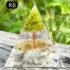 Pirâmide de bola de cristal natural de 8cm Ornamento de mesa de escritório europeu e americano Artesanato de pirâmide de resina para yoga e meditação