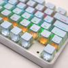PBT pudding doble piel leche doble capa transmisión de luz transparente color de carácter cerrado tapa de tecla universal para teclado mecánico de 104 teclas