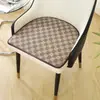 Almofada de Cadeira de Verão Mat Gelado Seda Fria Mat de Rattan Banqueta Curva Escritório Sala de Jantar Casa Respirável Pad Refrescante de Verão Almofada de Cadeira