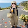 Conjunto de tres piezas para niña estilo coreano con chaleco ribeteado, colección primavera/otoño, nueva moda 2026, atuendo elegante para niñas pequeñas