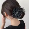 Pinza para el Pelo con Perla Oriental Estilo Niche 2025 Nuevo Pinza de Garra con Lazo para la Parte Trasera de la Cabeza Peinado Updo Pinza Tiburón Pasador