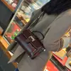 Bolso Pequeño Cuadrado para Mujer 2024 Otoño e Invierno Nuevo Bolso Cruzado de Hombro Bolso Retro de Piel Genuina para Mujer Bolso de Hombro de Lujo Ligero Bolso Pequeño