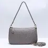 Bolsa de mão tecida à mão simples e fashion de grande capacidade transfronteiriça, bolsa de ombro/axila fashion requintada e leve