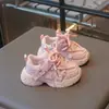 Moda Infantil Zapatos Papá 2026 Primavera/Otoño Nuevos Ligeros Casuales Zapatos para Correr Niñas Versátiles Zapatos Deportivos Zapatos para Niños
