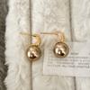 Aretes Retro Franceses Oro Champagne Perla Lujo Ligero Sentido de Alta Gama Gancho de Oreja Aguja de Plata Exquisita Moda Elegante Joyería de Oreja